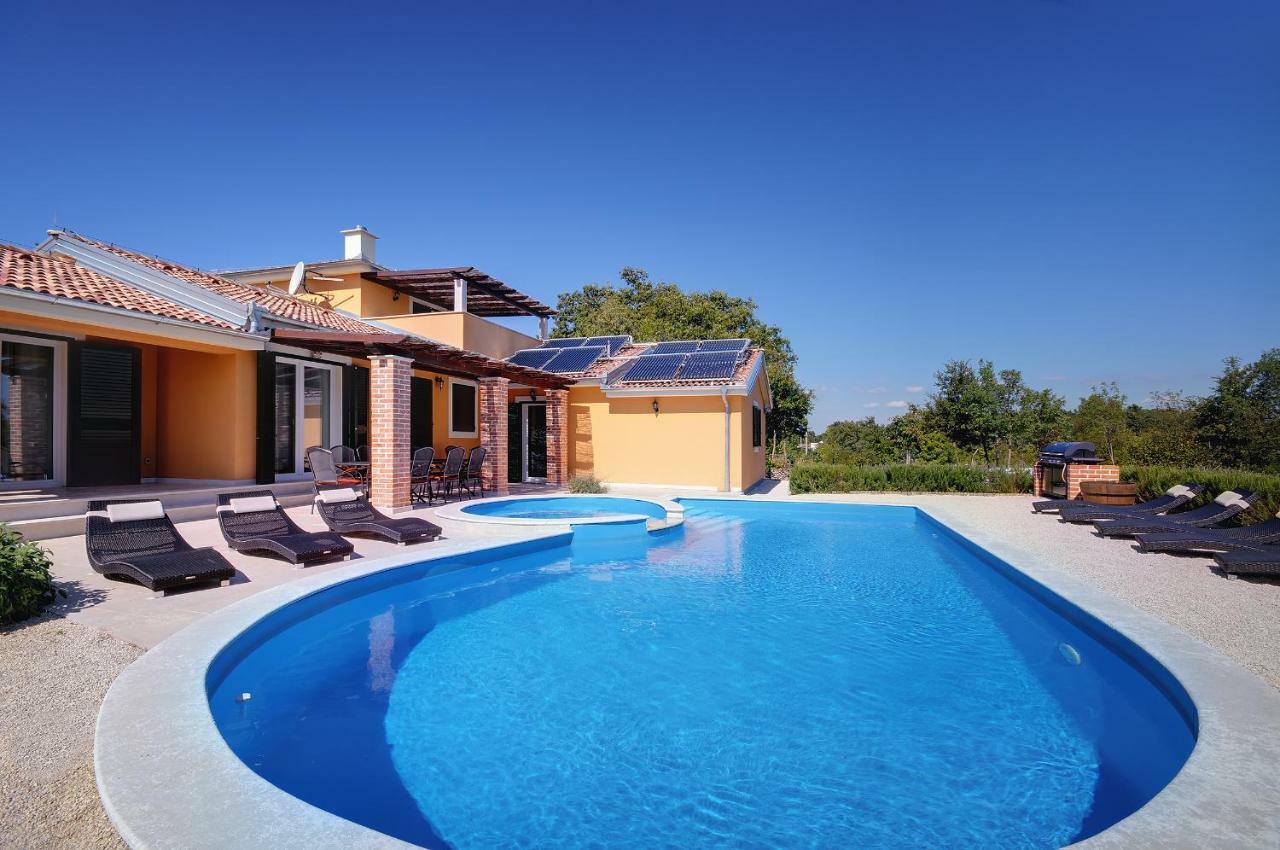 Villas Vea Histria Rezanci Ngoại thất bức ảnh